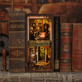 Book Nook DIY Kit: Rose Detektivbyrå - The Warm Workshop