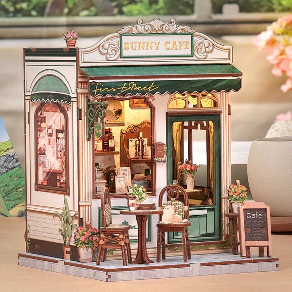 Book Nook DIY - kit: Soligt Café - The Warm Workshop