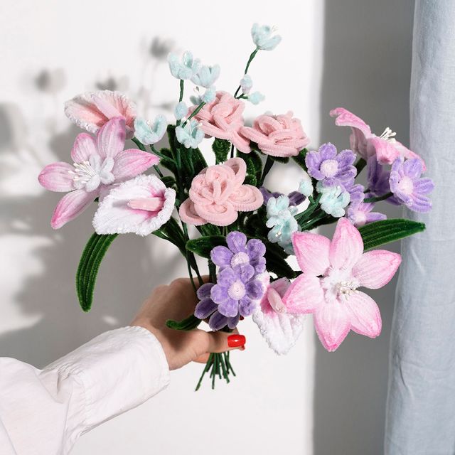 DIY Kit – Blommor av piprensare - The Warm Workshop